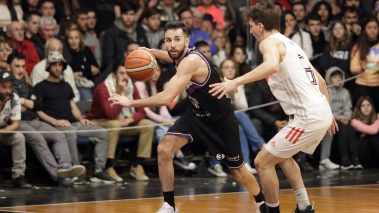 Liga Federal de Básquet: Pico FCB va por un triunfo en Buenos Aires que le permita soñar con el pasaje a la final