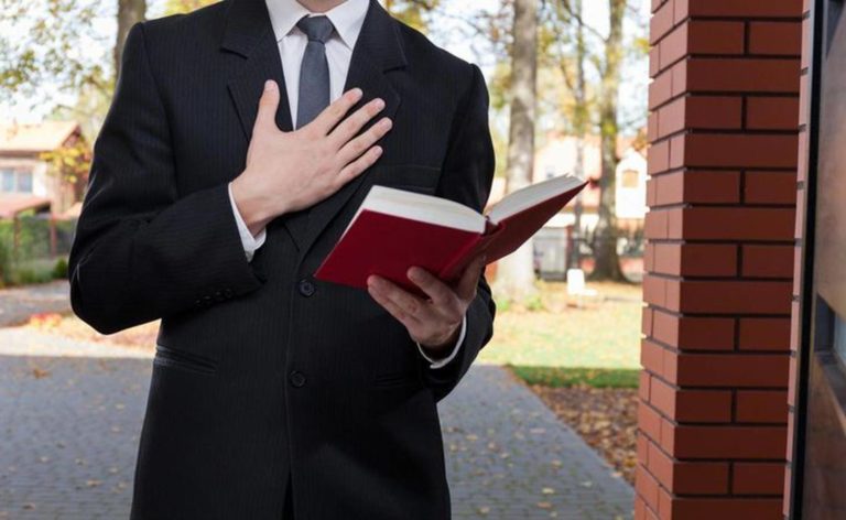 Más de 300 testigos de Jehová vuelven a las calles en General Pico luego de dos años por la pandemia