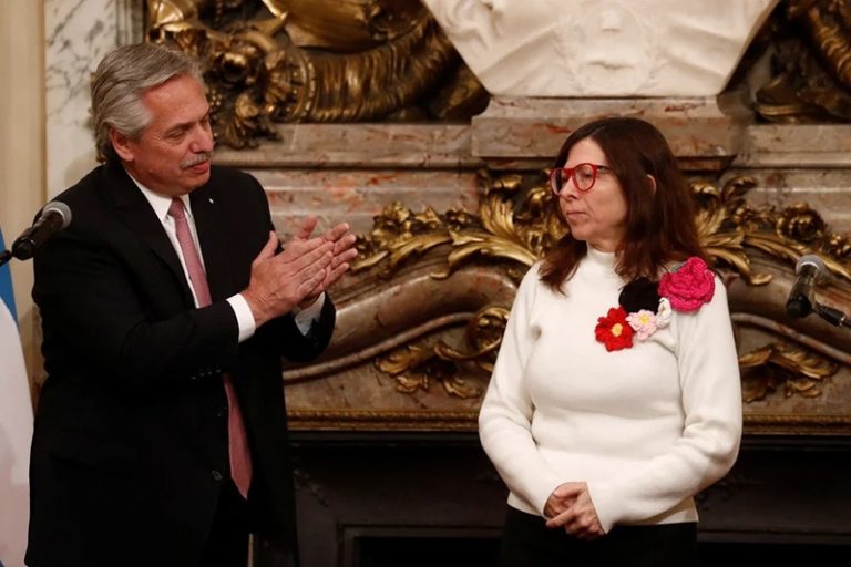 Alberto Fernández le tomó juramento a Silvina Batakis como nueva ministra de Economía