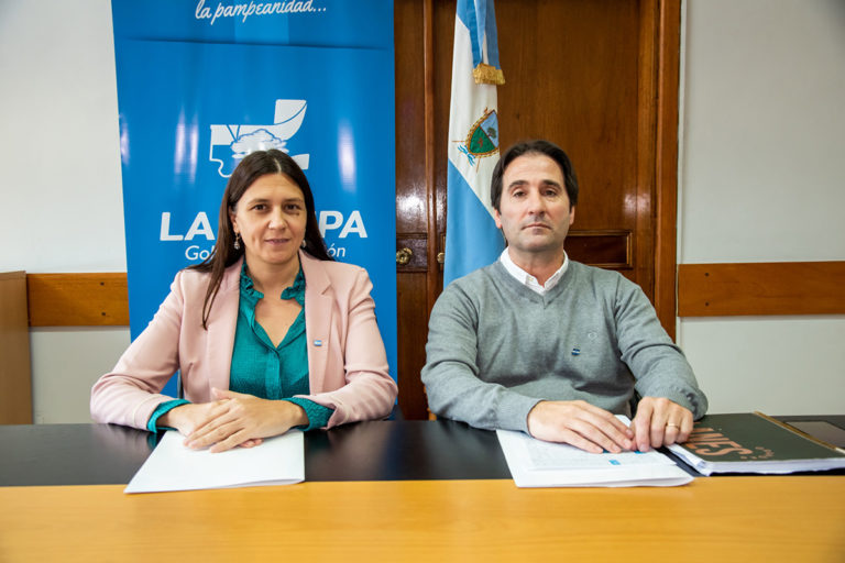 Abren convocatoria para que empresas se sumen a los Parques Apícolas y Agroalimentarios de General Pico y Santa Rosa