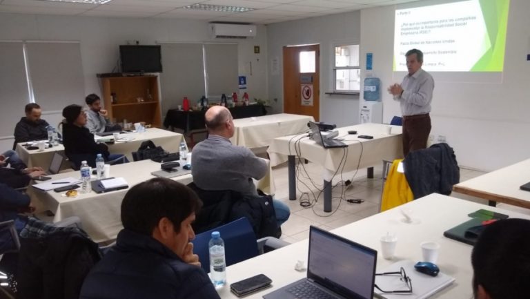 Evalúan Responsabilidad Social Empresaria en la actividad hidrocarburífera