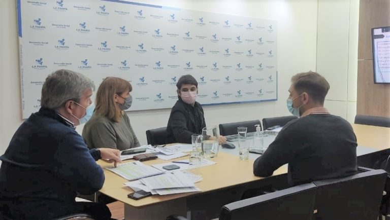 El Gobierno coordina detalles con intendentes para facilitar el acceso al nuevo régimen de segmentación de subsidios