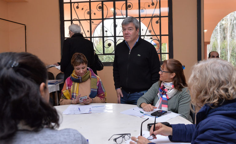 Aporte de $ 500 mil por mes para el “Hogar de Ancianos Don Bosco”: “En principio va a ser hasta fin de año, pero vamos a seguir acompañando, esto no tiene una fecha determinada”