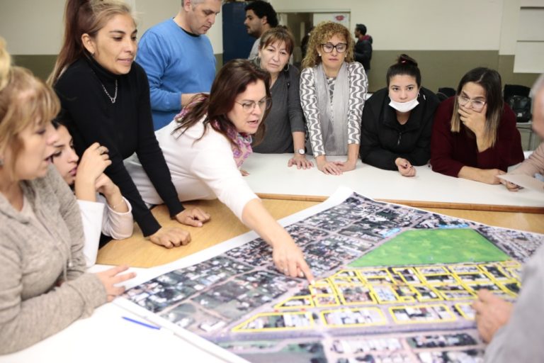 Pasó otra jornada de “Gabinete Abierto” en barrio Malvinas: “Nos llevamos mucha tarea para el hogar”
