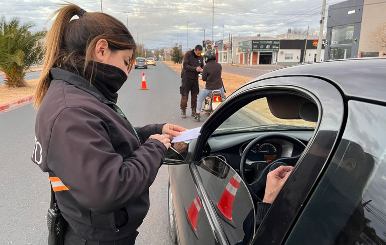 En la última semana, se controlaron más de 880 vehículos en General Pico