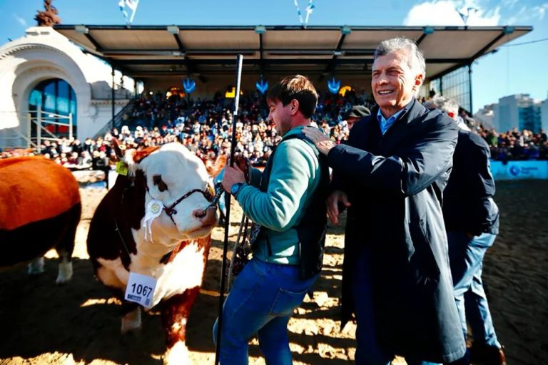 Mauricio Macri visitó la Rural de Palermo y defendió al agro: “Tenemos mucho futuro para construir”