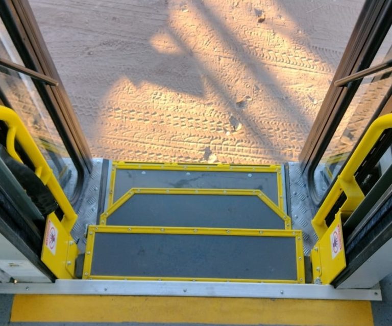 Llegó a General Pico el primer colectivo para el transporte urbano de pasajeros con rampa para personas con movilidad reducida
