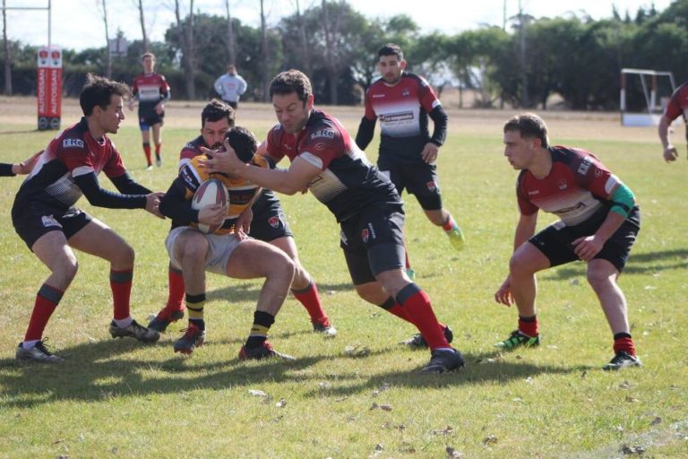 Pico Rugby perdió contra UNCAS en Primera, pero se impuso en Intermedia