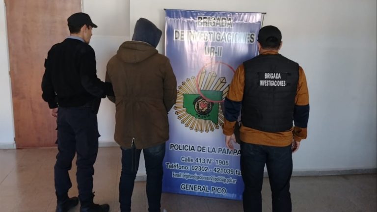 Robo del auto en Colonia Barón: La brigada traslado al imputado