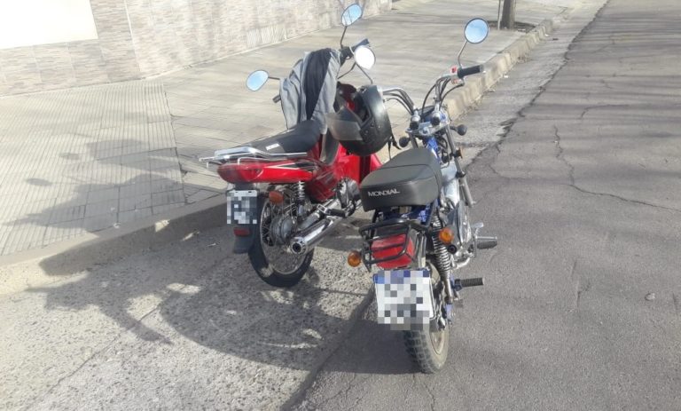 Choque entre motos en calle 7 y 30: Una mujer  de 20 años y una niña de 4 fueron hospitalizadas