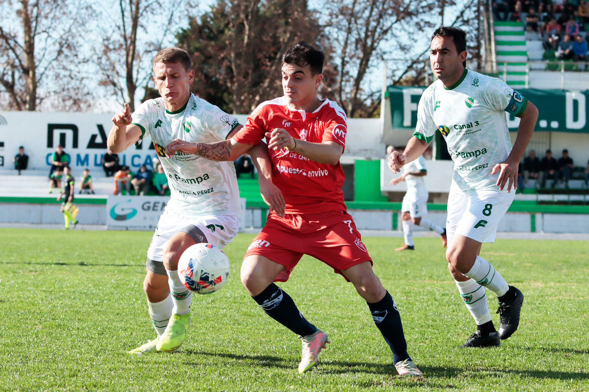 Independiente de Chivilcoy hizo su negocio frente a Ferro y se llevó mucho premio de “El Coloso”
