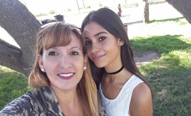 <a href="https://www.planbnoticias.com.ar/index.php/2022/07/04/madre-la-estudiante-pampeana-que-fue-golpeada-en-cipolletti-le-pegaron-a-matar/">Madre de la estudiante pampeana que fue golpeada en Cipolletti: “Le pegaron a matar”&nbsp;</a>