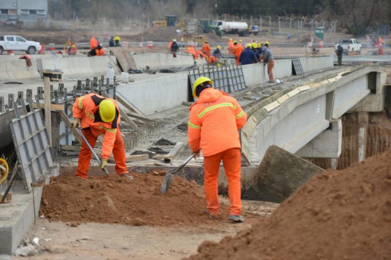 La obra pública supeditada a los vaivenes de la economía