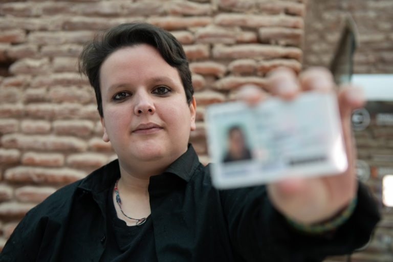 “DNI no binario”: Unas 528 personas rectificaron su documento a nivel nacional, sólo 3 en La Pampa