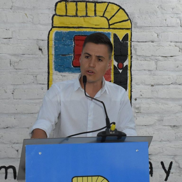 El Intendente de Telén respondió con dureza al cuestionamiento de la UCR pampeana al gobernador Ziiotto y pidió tener “un poco de memoria”