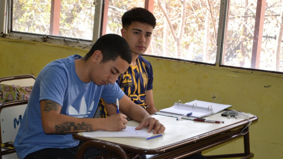 Egresar en La Pampa: 500 jóvenes inscriptos para finalizar el Secundario
