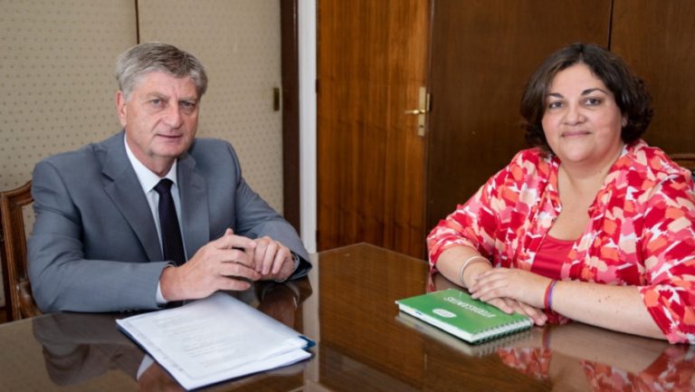 El Gobierno pampeano reglamentó la Ley de Inclusión laboral Travesti, Transgénero y Transexual