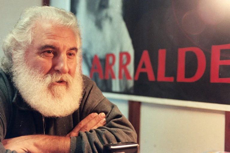Reapareció José Larralde, el patriarca del folclore: “No necesito un subsidio porque tengo dos brazos, tengo vergüenza y tengo dignidad”