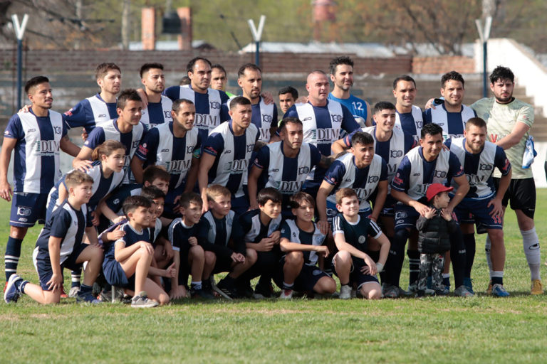 En las semifinales de ida, cayeron los dos equipos piquenses
