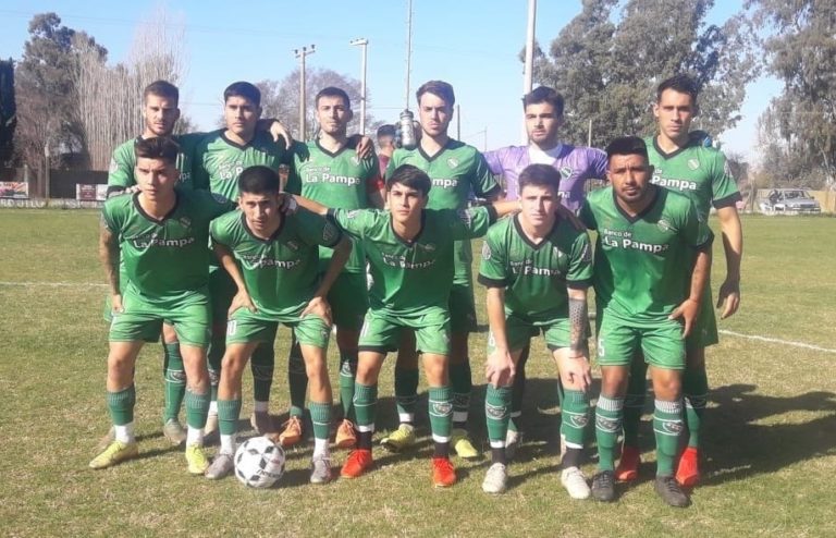 Ferro arrancó ganando, pero Juventud Regional se lo dio vuelta y se quedó con el triunfo en Miguel Cané