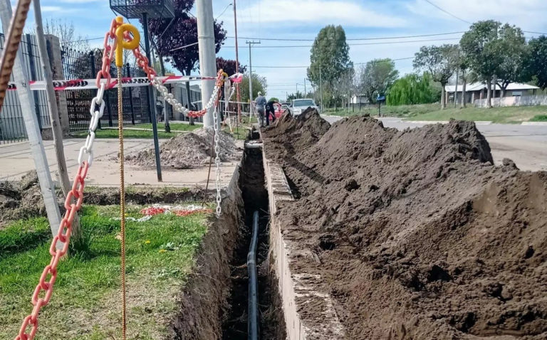 Invertirán más de $ 250 millones en la red de agua de Caleufú: “Es una obra prioritaria y largamente esperada”