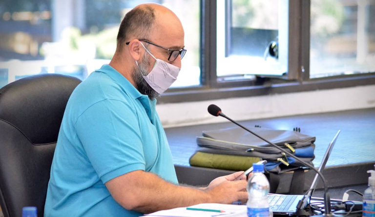 Proyecto de “Ficha Limpia”: “Una persona que haya cometido un delito y ha purgado su condena, si no le damos la posibilidad de trabajar, es como un muerto civil”