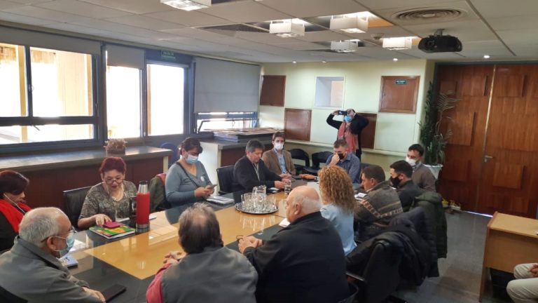 Paritarias: el Gobierno pampeano dio a conocer el ofrecimiento y se pasó a un cuarto intermedio hasta el día viernes
