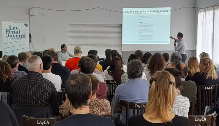 El segundo módulo de la capacitación sobre el nuevo procedimiento penal para adolescentes comenzó a dictarse en Cultural Argentino
