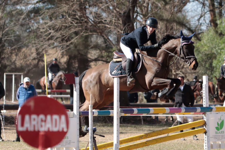 GALERÍA DE FOTOS: Concluyó con gran éxito la “Copa General Pico 2022” en el club de equitación “Maracó”