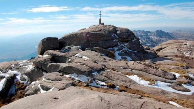 Tragedia en Córdoba: murió una rosarina de 17 años en el cerro Champaquí