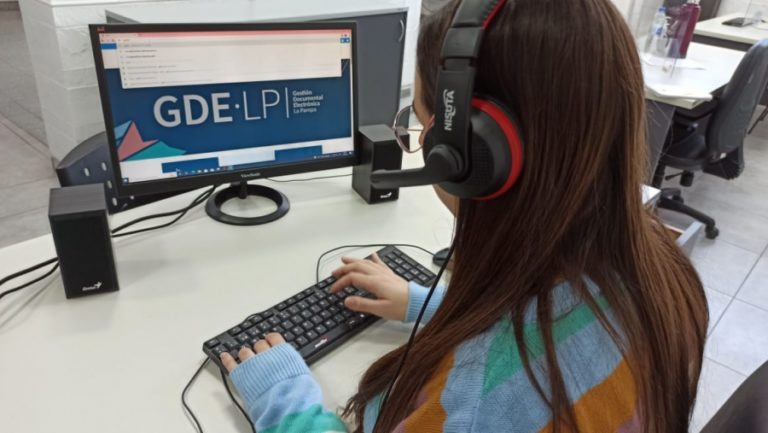 Despapelización en la Administración Pública pampeana: comenzó a funcionar el Sistema de Gestión Documental Electrónica
