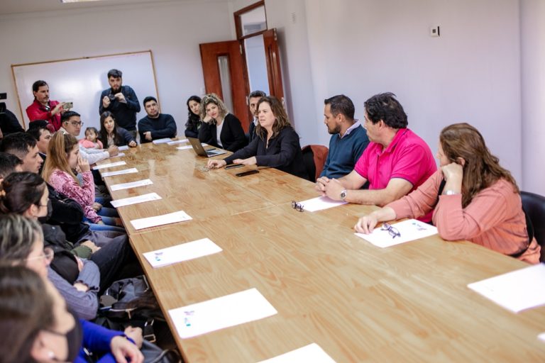 Entregaron créditos a 20 emprendedores piquenses por casi $ 6 millones de pesos