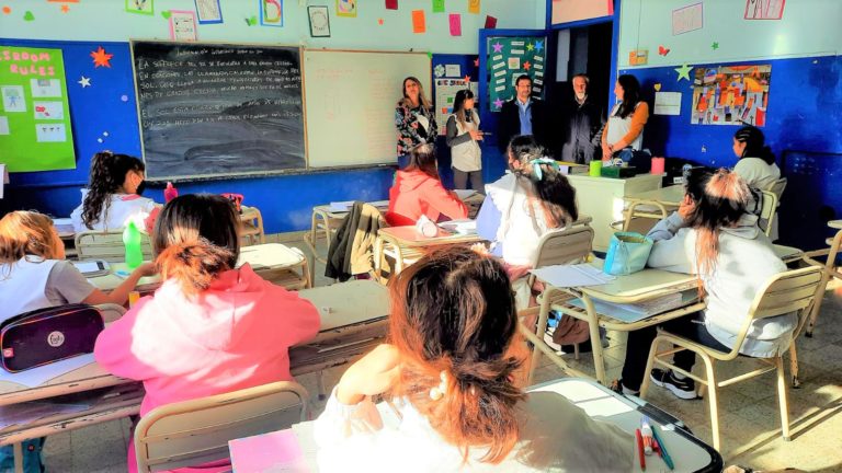 Avanzan las obras de refacción en la Escuela N° 53 de Metileo