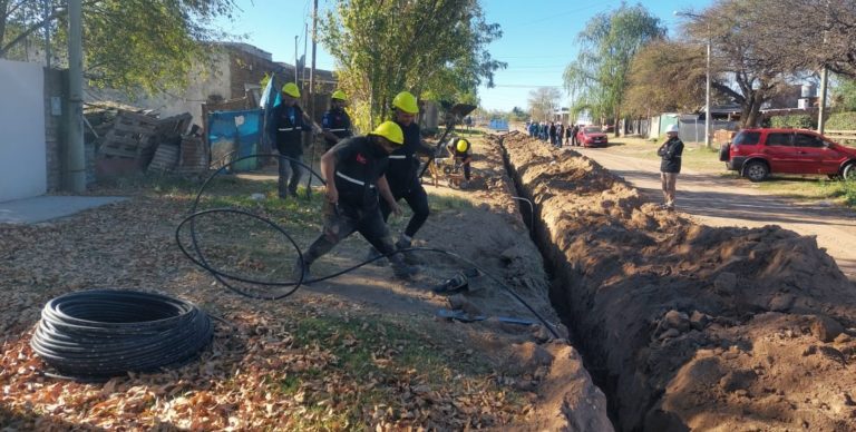Licitan la obra de renovación de la red de agua potable de Arata