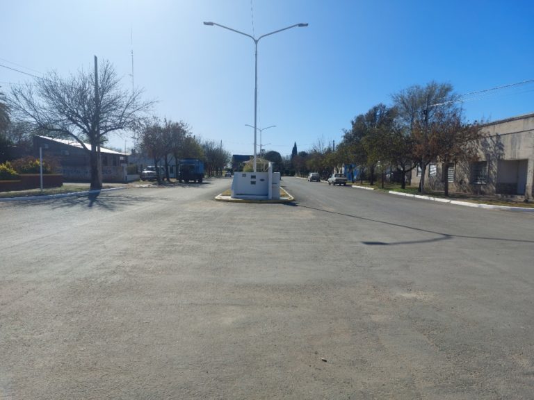 Culminan la pavimentación de 32 cuadras de asfalto en Speluzzi