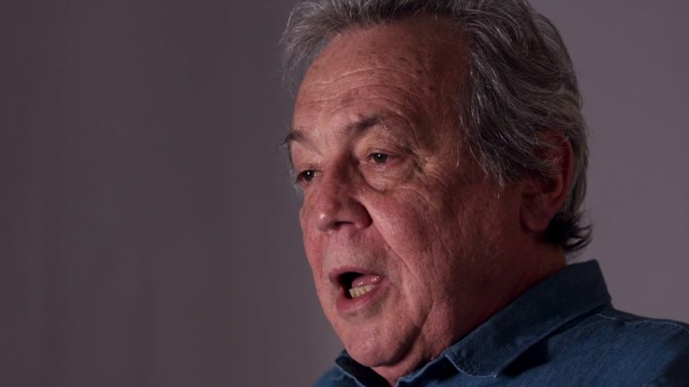 “Los clubes carecen de recursos para crecer, necesitan trabajar en conjunto con otras asociaciones”, explicó el Dr. Jorge Bragulat durante la presentación de su libro en General Pico