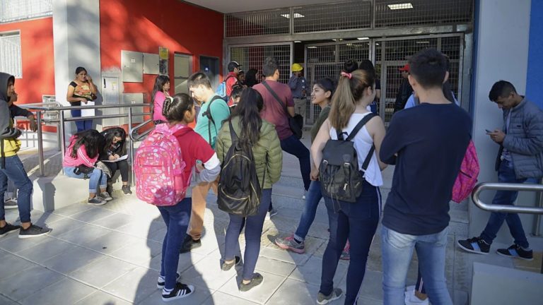 Esterilización adolescente: el Ministerio de Salud promueve la vasectomía y la ligadura de trompas desde los 16 años
