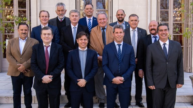 Alberto Rodríguez Saá aseguró que la Liga de Gobernadores donde participa Ziliotto “es casi un club social” y abandonó el espacio