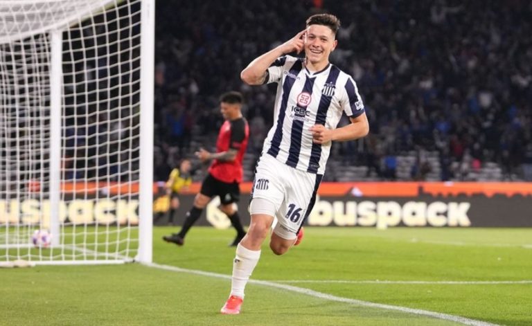 Talleres venció a Colón con dos “golazos” del piquense Rodrigo Garro