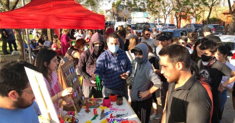 Una gran concurrencia de piquenses disfrutaron de los espectáculos y recorrieron la “Feria de las Juventudes”