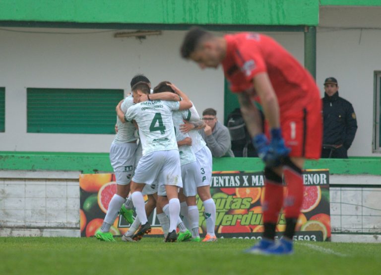 En un final vibrante, Ferro le ganó agónicamente a Sansinena y sumó tres puntos de “oro” en “El Coloso”
