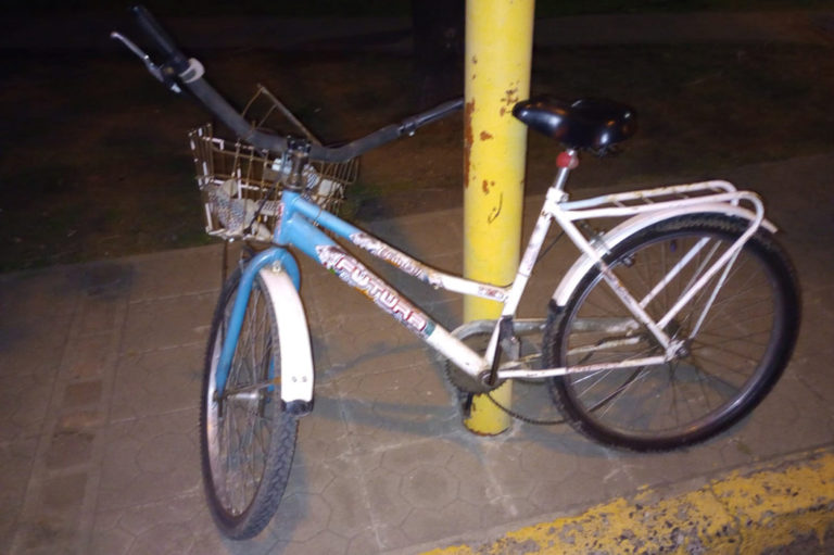 Un hombre de 68 años fue hospitalizado tras caer de su bicicleta en calle 110 y 13