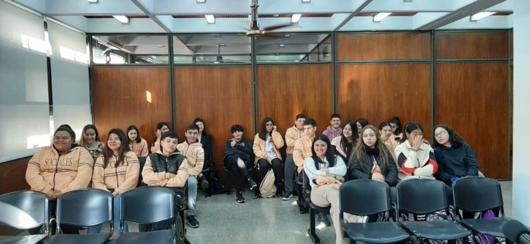 Educación + Justicia: alumnos del Colegio Nuestra Señora de Luján presenciaron un debate público en General Pico