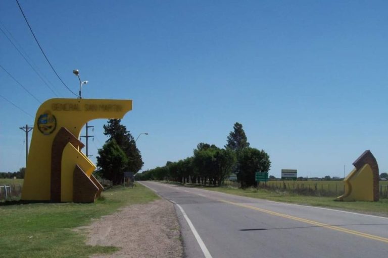 Condenan a tres hombres por violento robo e incendio en General San Martín; absuelven al dueño del vehículo por falta de pruebas