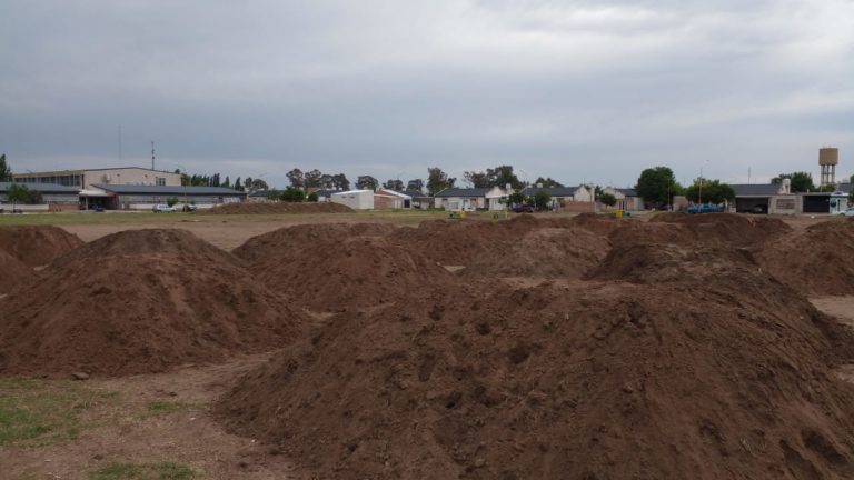 “La empresa ya está trabajando en el predio donde se va a construir el Hospital en barrio Federal, es una obra que nos llena de emoción”, indicó Jorge Gabba