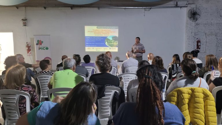 Más de 60 personas participaron del taller de huerta en “El Viejo Galpón”
