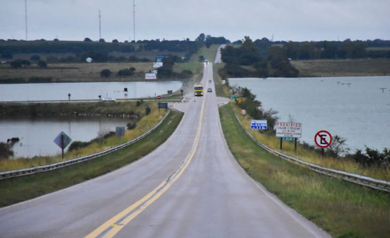 La Pampa: un hombre fue “abandonado desnudo” por su pareja en plena ruta