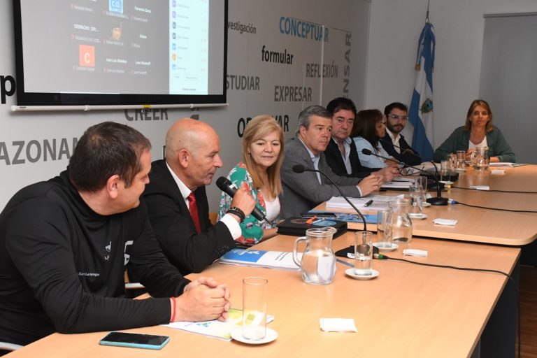 Ministerio de Desarrollo Social expuso por el Presupuesto 2023: incremento de 151,81%, comparado con el anterior