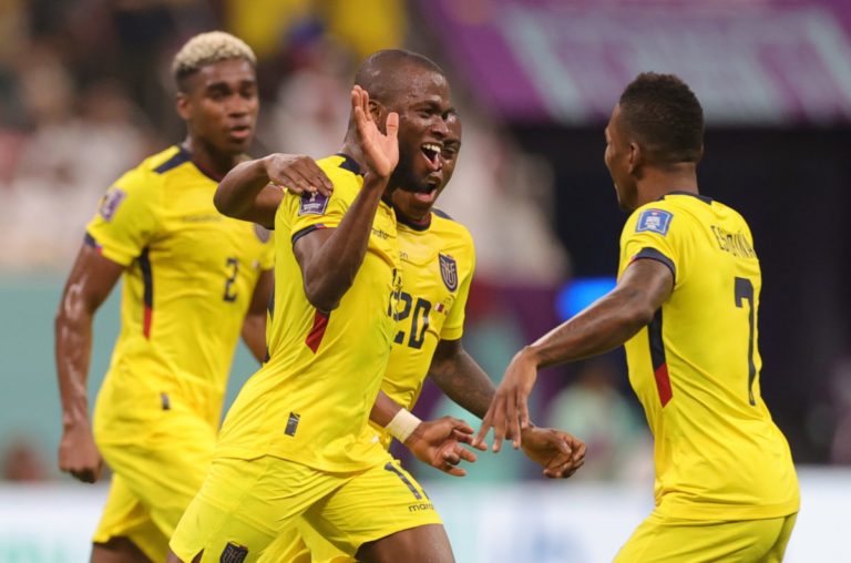 Ecuador ganó con comodidad ante Qatar en el inicio de la Copa del Mundo 2022: polémica, goles y próximos partidos
