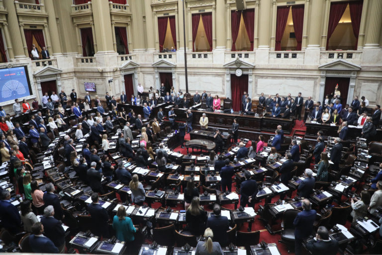 El Mega DNU de Milei no podrá ser votado a favor o en contra en el Congreso hasta marzo